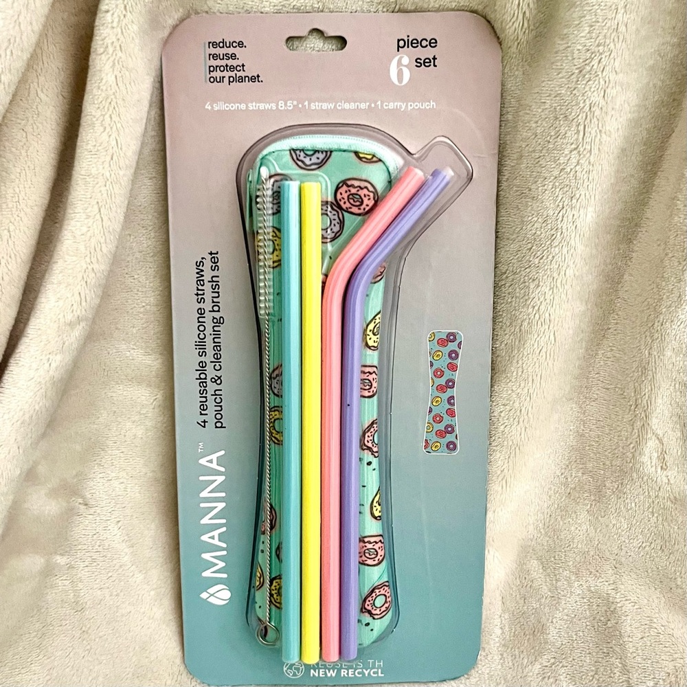 MANNA Silicone Travel Straw Set